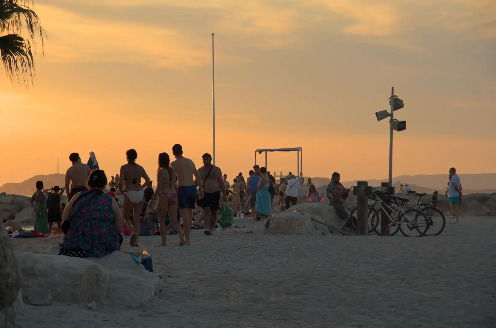 The sun sets, from Olympic Non-Sailing, Notre Dame, and the Journey Home, Marseille, France - 8th August 2024