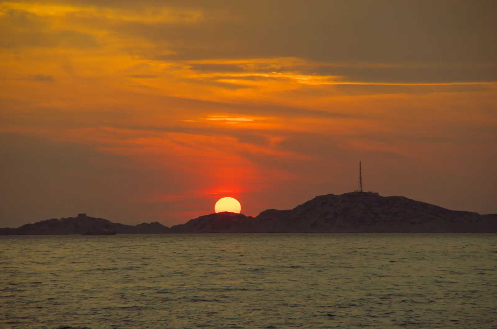 The sun sets over Marseille, from Olympic Non-Sailing, Notre Dame, and the Journey Home, Marseille, France - 8th August 2024