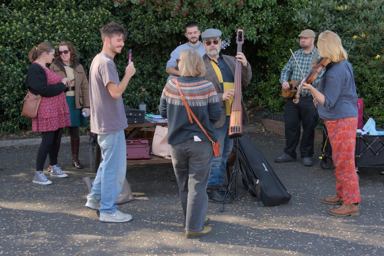 The Palgrave Players assemble at Mere's Mouth, from Palgrave Players Busking and the GSB at Pulham Market, Norfolk - 14th September 2024