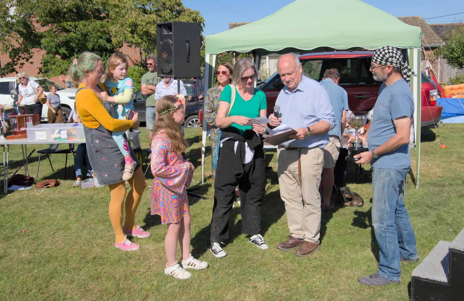 Pulham Primary school wins the children's prize, from Palgrave Players Busking and the GSB at Pulham Market, Norfolk - 14th September 2024