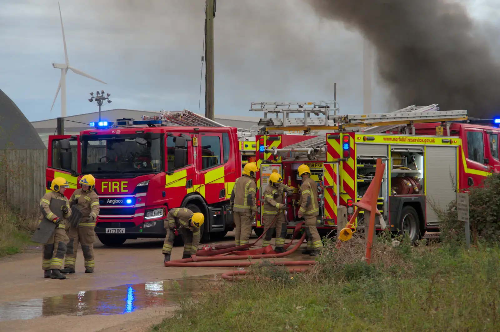 There are four or five engines on site, from A Major Fire at Suffolk Highways, Brome, Suffolk - 15th September 2024