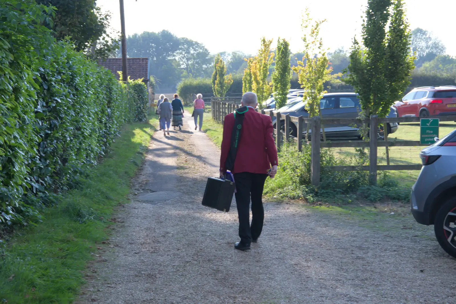 David heads off after the gig, from Diss Heritage Transport Festival and the GSB at Wickham Skeith - 22nd September 2024