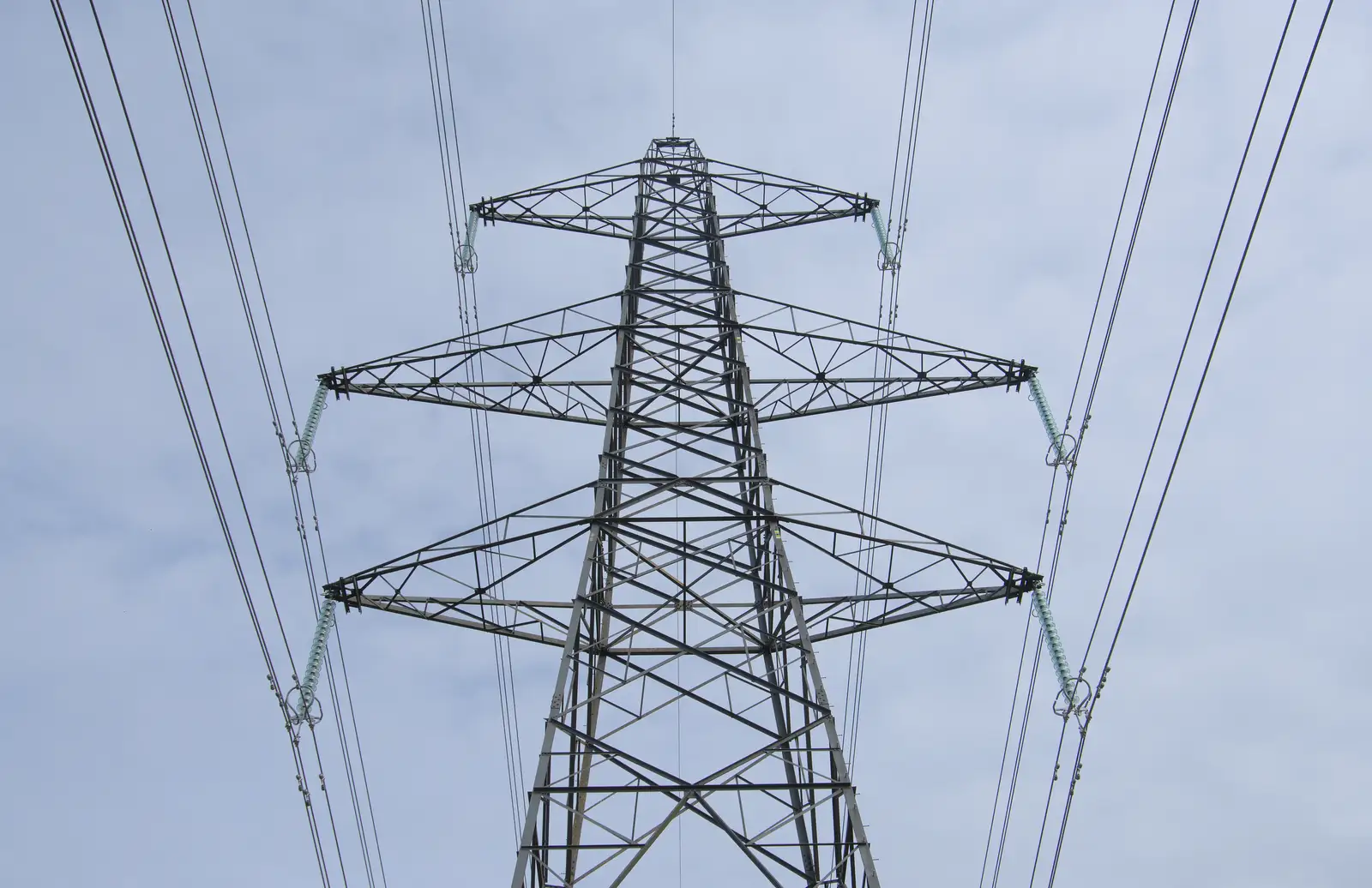 Looking up at an electricty pylon, from A Walk to the Railway Tavern, Mellis, Suffolk - 13th October 2024