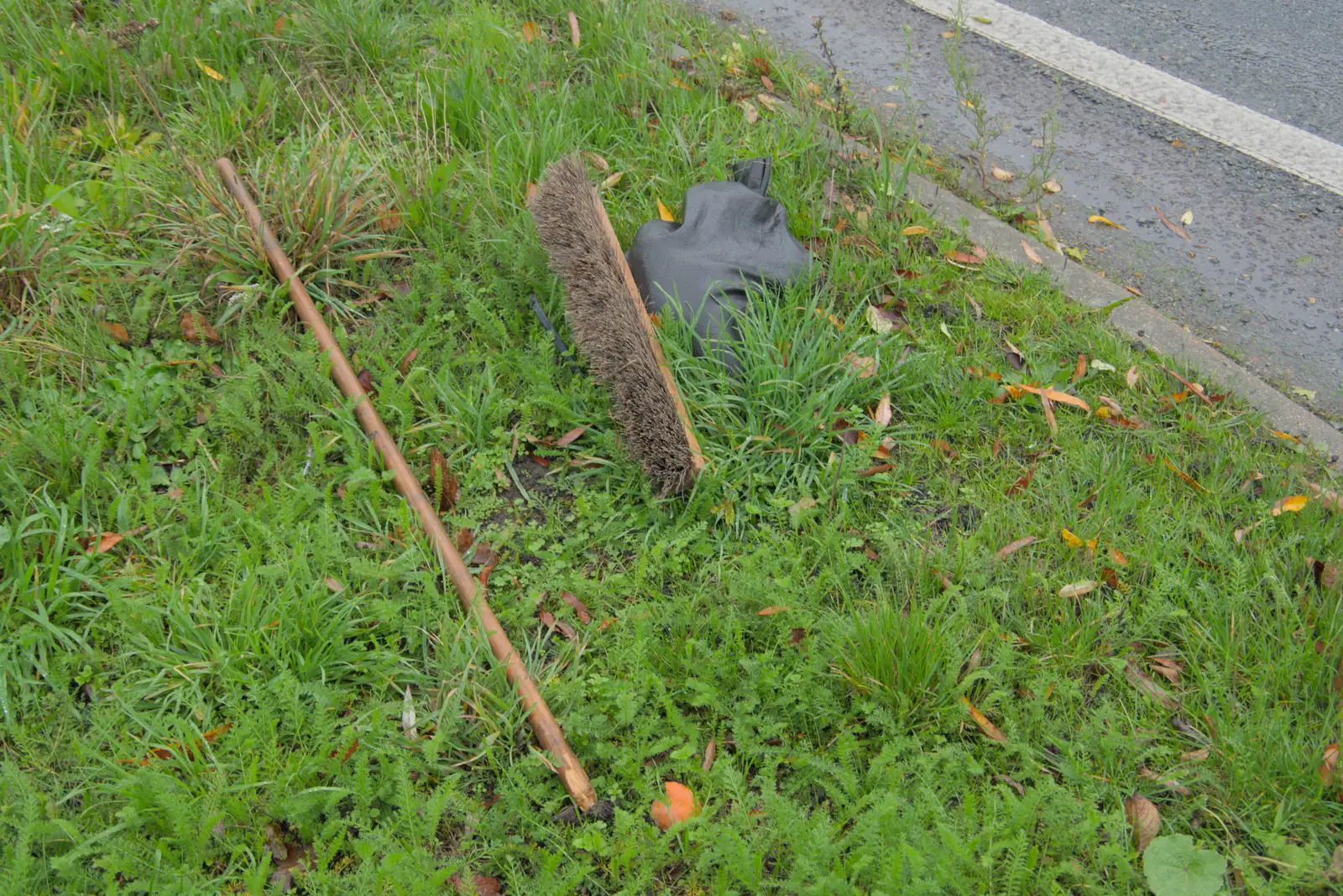 There's a discarded broom by the A143, from A Quiz at Diss Golf Club, Stuston - 18th October 2024