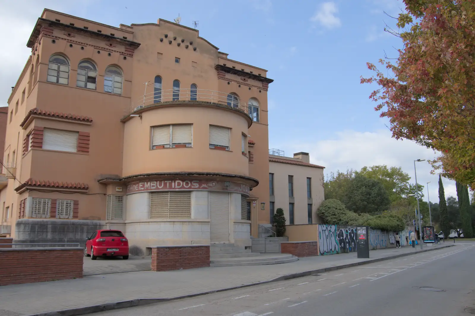 A funky bar on Carrer del Pont de la Barca, from A Return to Girona, Catalunya, Spain - 29th October 2024