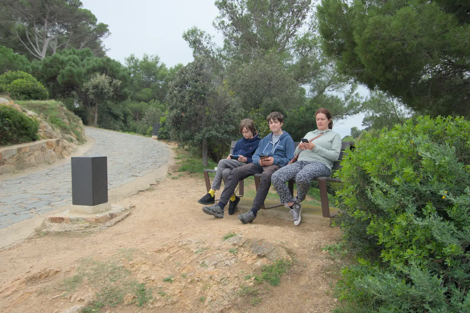 Isobel and the boys hang around, from A Postcard From Tossa de Mar, Catalunya, Spain - 30th October 2024