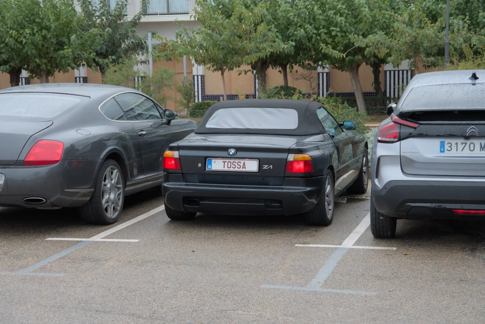 A BMW Z1 with an appropriate number plate, from A Postcard From Tossa de Mar, Catalunya, Spain - 30th October 2024