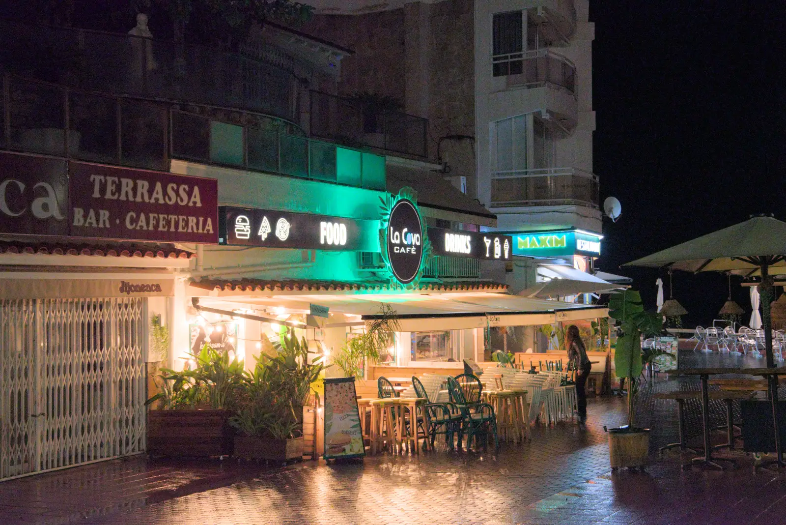 The La Cova café, after a few beers, from A Postcard From Tossa de Mar, Catalunya, Spain - 30th October 2024