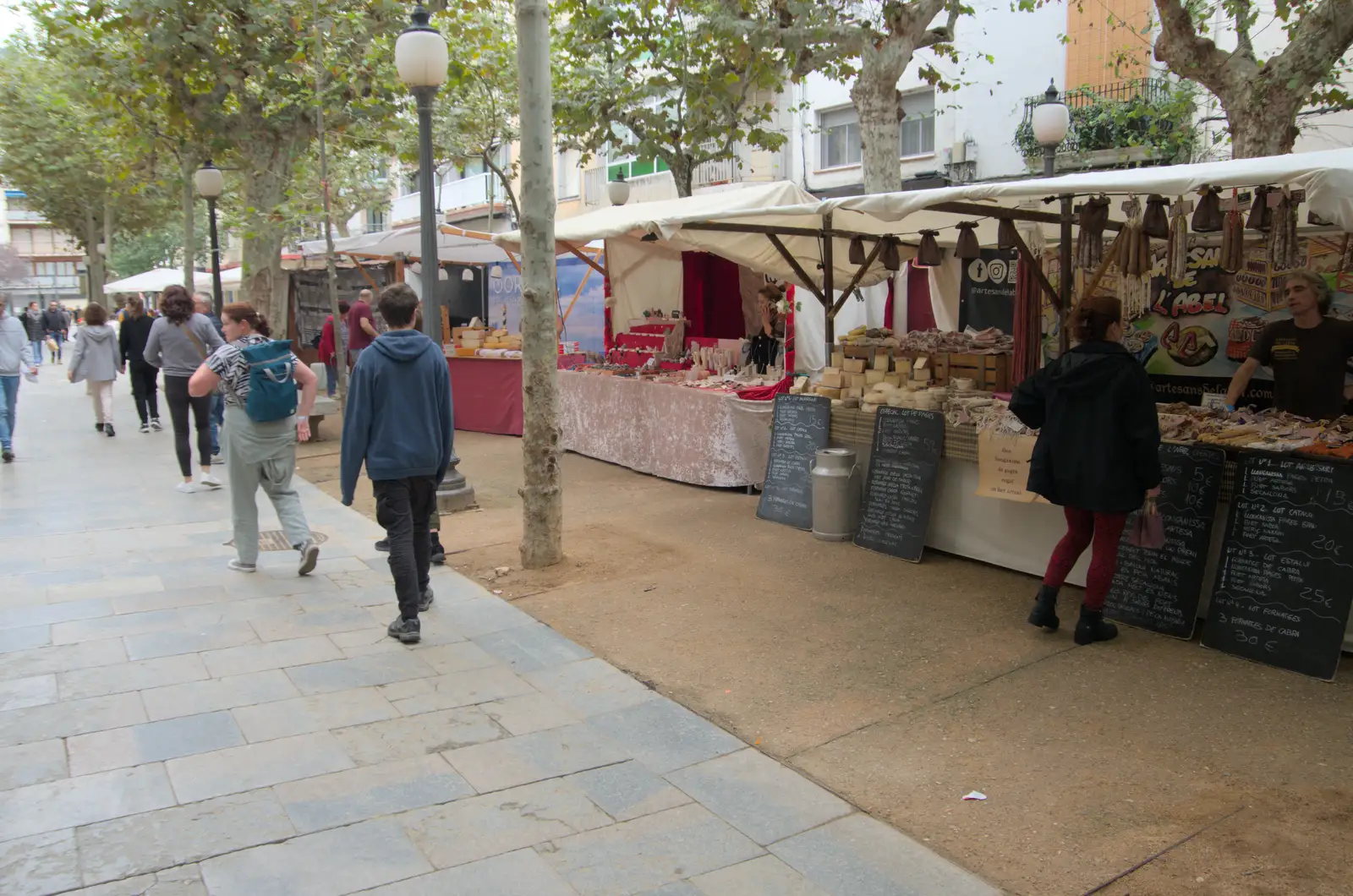 Isobel and Fred roam around the food stalls, from Blanes, and the Castanyada Festival, Lloret de Mar, Catalunya - 1st November 2024