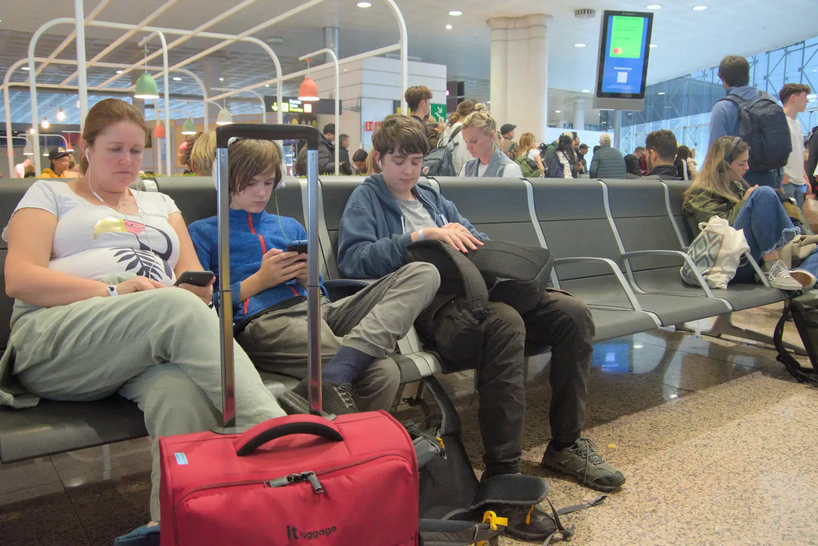 More sitting around near the departure gate, from Blanes, and the Castanyada Festival, Lloret de Mar, Catalunya - 1st November 2024