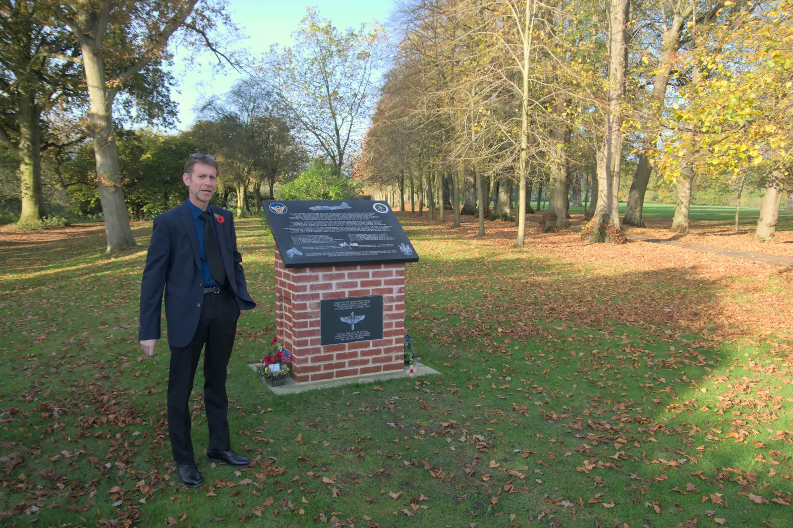 Steve Andrews does an introduction, from Remembrance Sunday with the GSB, Brome and Botesdale, Suffolk - 10th November 2024