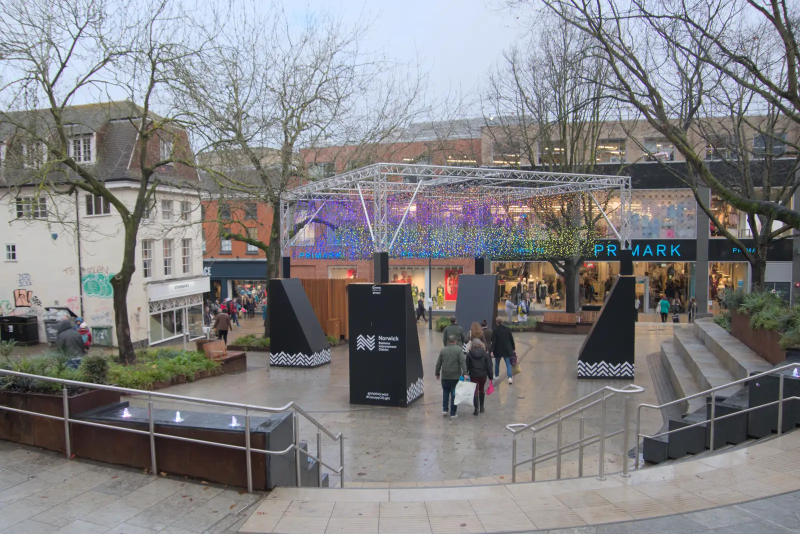 The light canopy on Haymarket, from Christmas Shopping in Norwich, Norfolk - 8th December