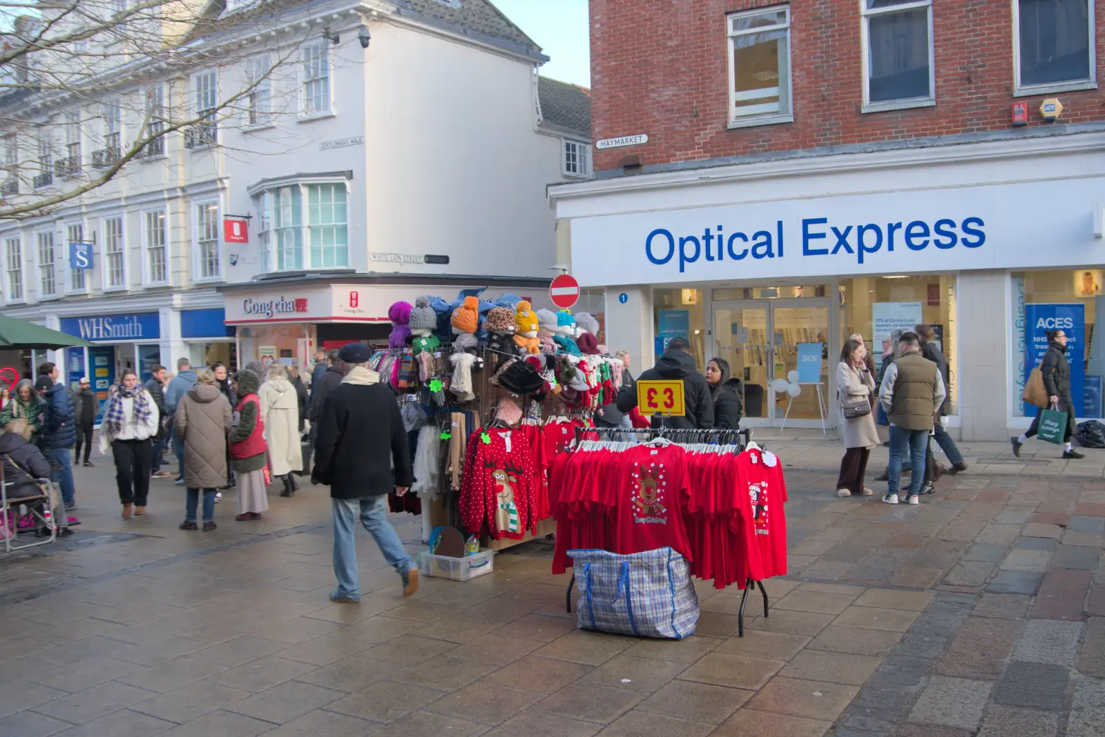 Quality Christmas-wear for £3 a go, from Another Christmas Shopping Day, Norwich, Norfolk - 14th December 2024