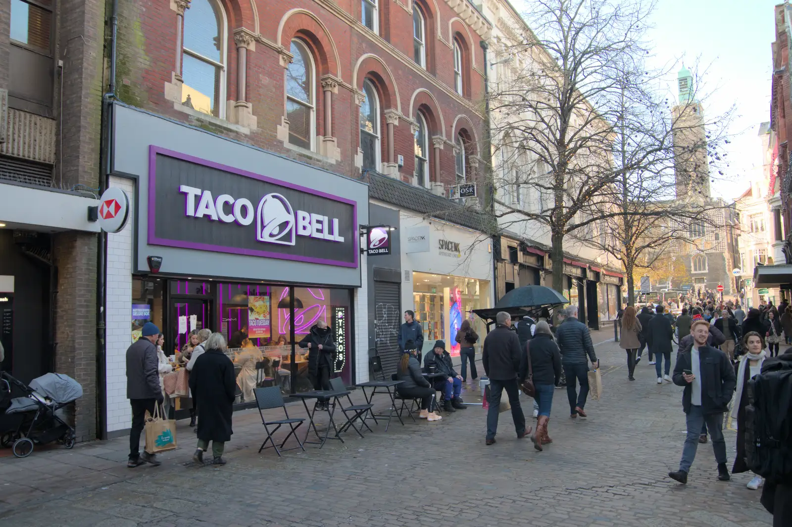 The shock of a Taco Bell on London Street, from Another Christmas Shopping Day, Norwich, Norfolk - 14th December 2024