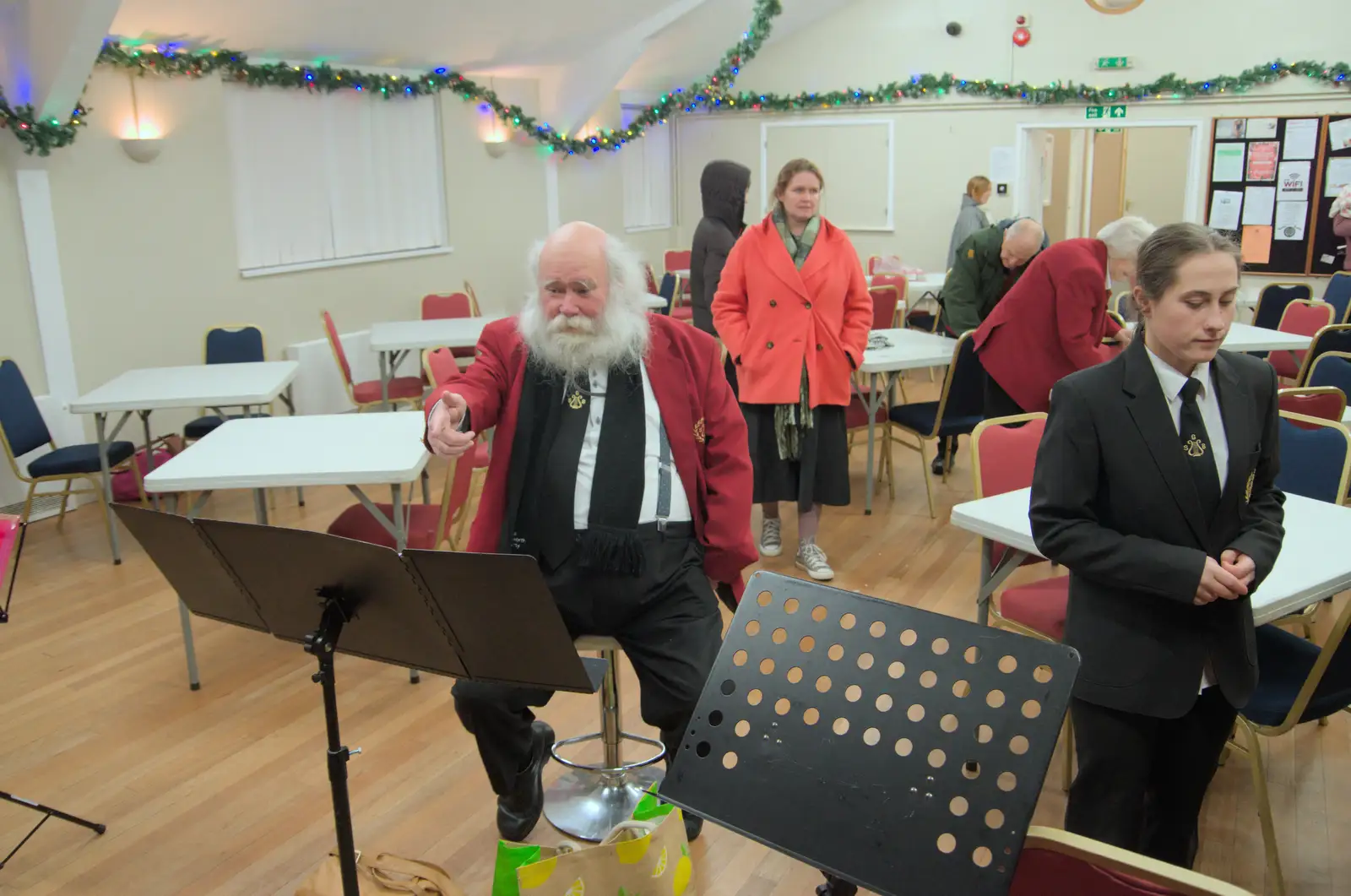 Adrian points the way, from A Weekend of Music with the GSB, Gislingham and Thornham - 15th December 2024