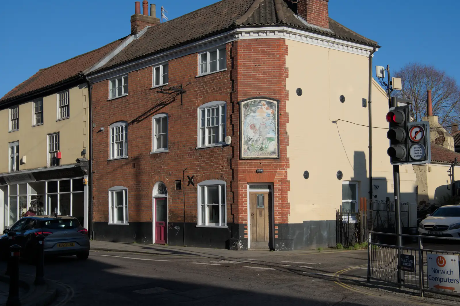 The former Cat and Fiddle pub on Magdalen Street, from The Dereliction of Anglia Square, Norwich - 7th January