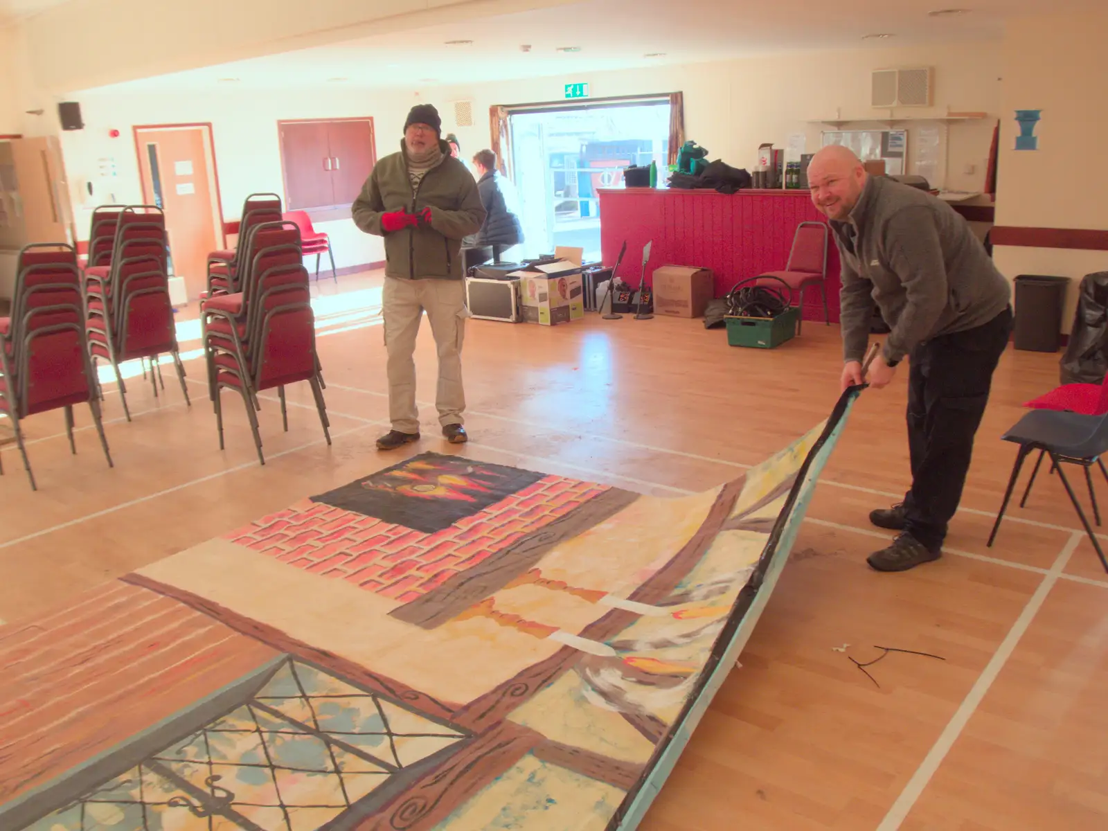 Will starts work on dismantling the backdrop, from Dove Players do Treasure Island, The Village Hall, Occold - 11th January 2025