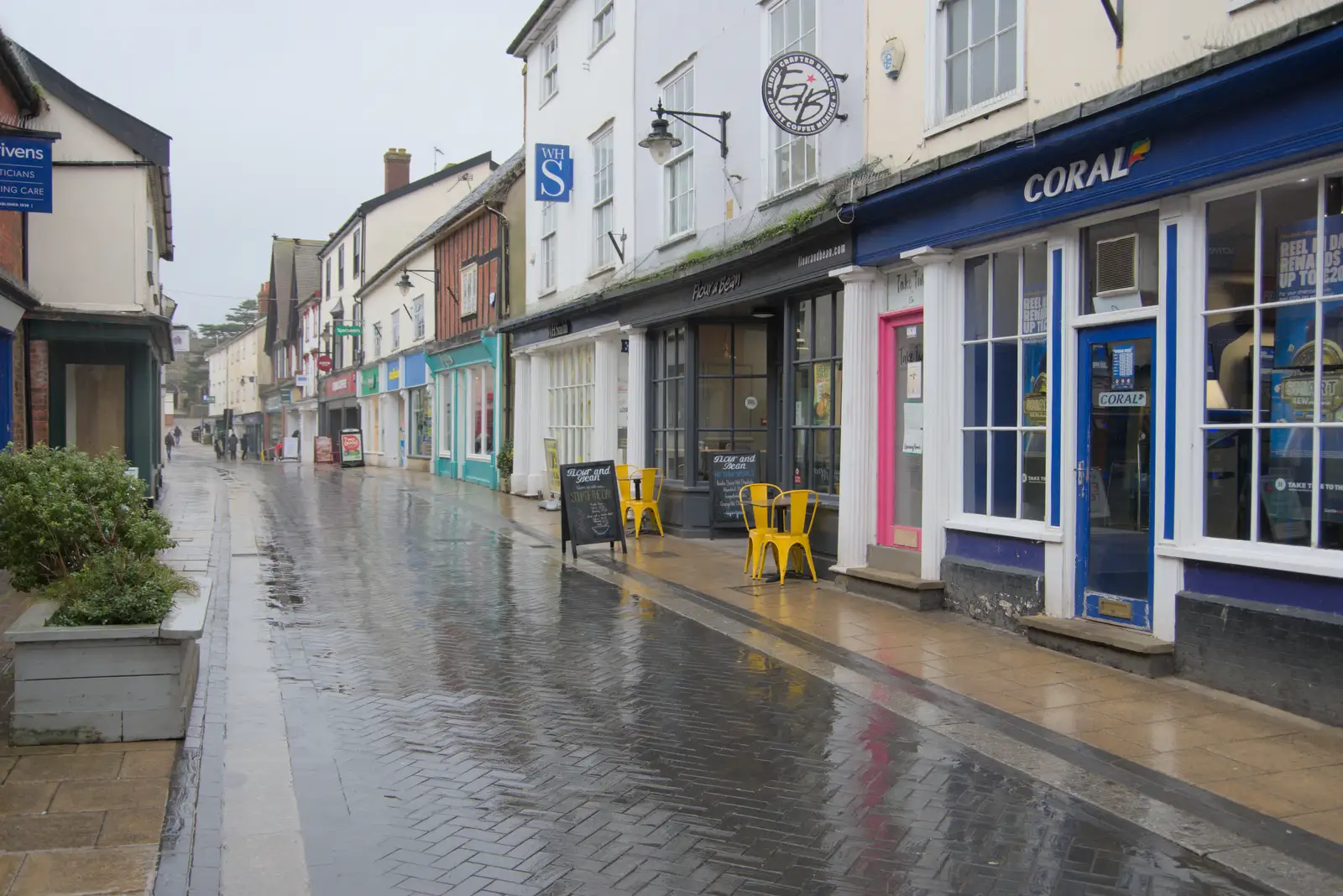 A soggy Mere Street, from The Demolition of Park Road, Diss, Norfolk - 1st February 2025