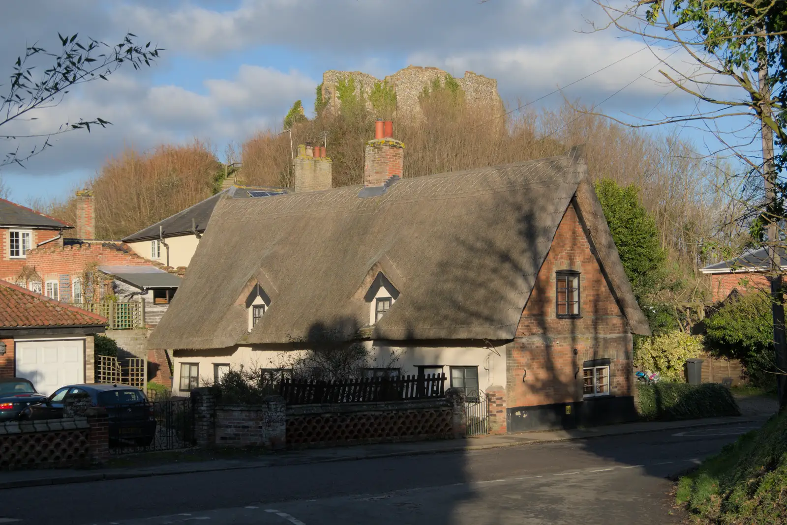 A nice thatched house beneath Eye Castle, from The Demolition of Park Road, Diss, Norfolk - 1st February 2025