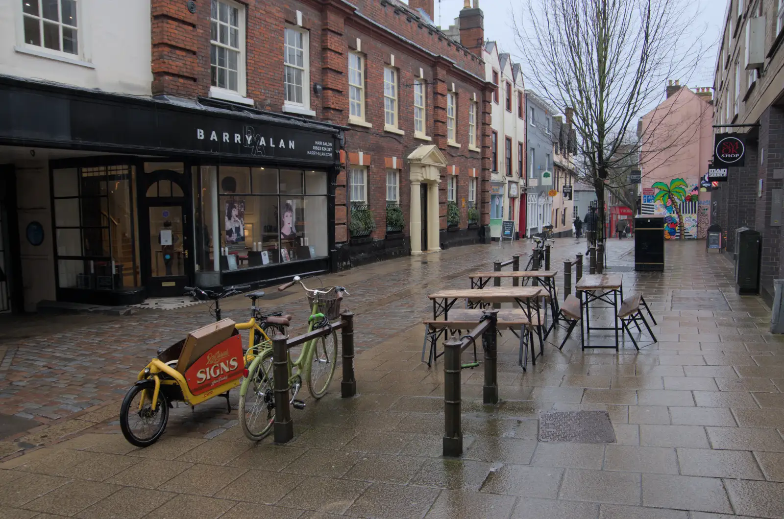 A quiet Pottergate, from A Rainy Couple of Hours in Norwich, Norfolk - 24th February 2025