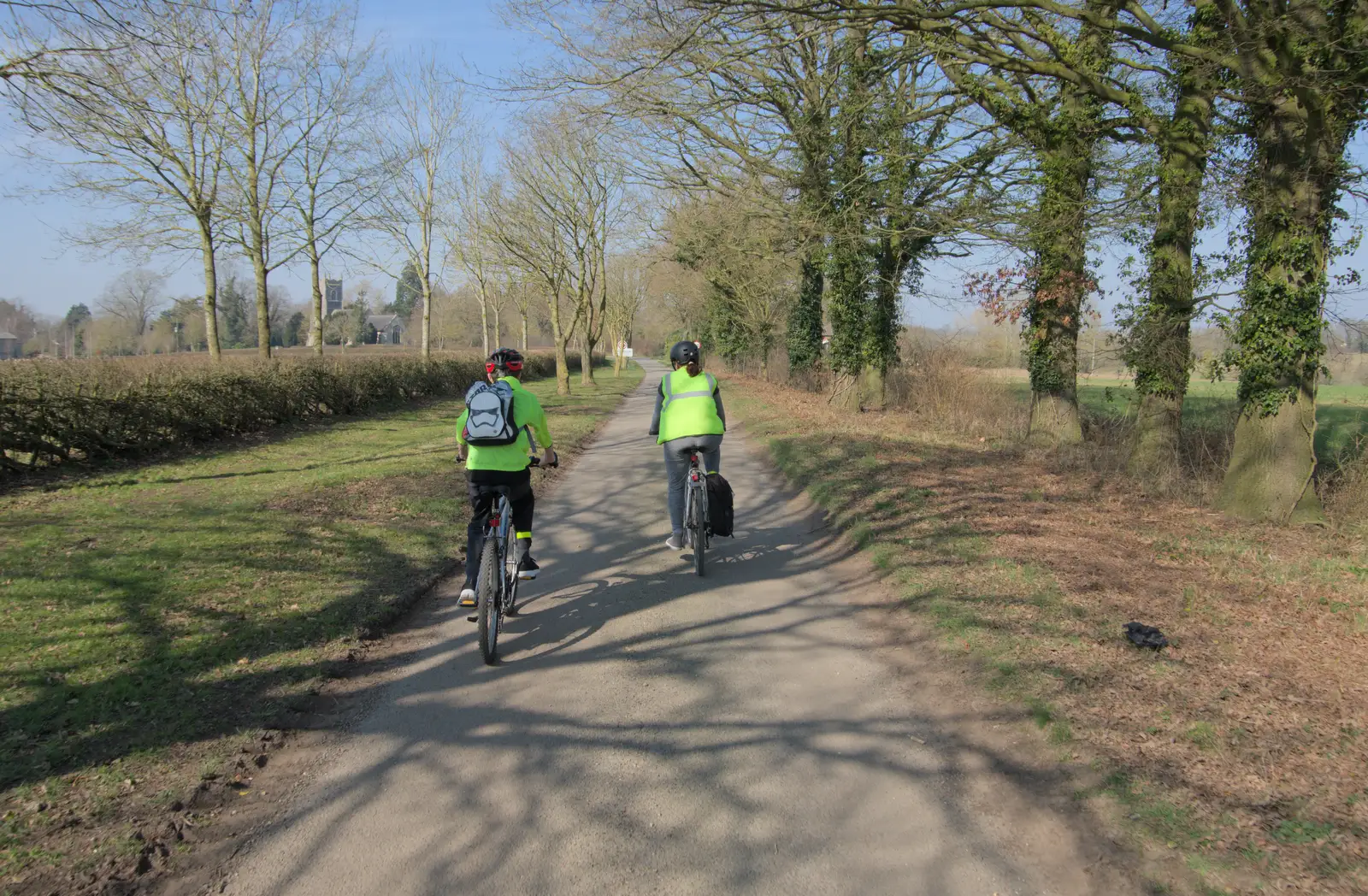 Harry and Isobel head into Thrandeston, from A Sunday Pub Ride, Thornham and Mellis - 9th March 2025