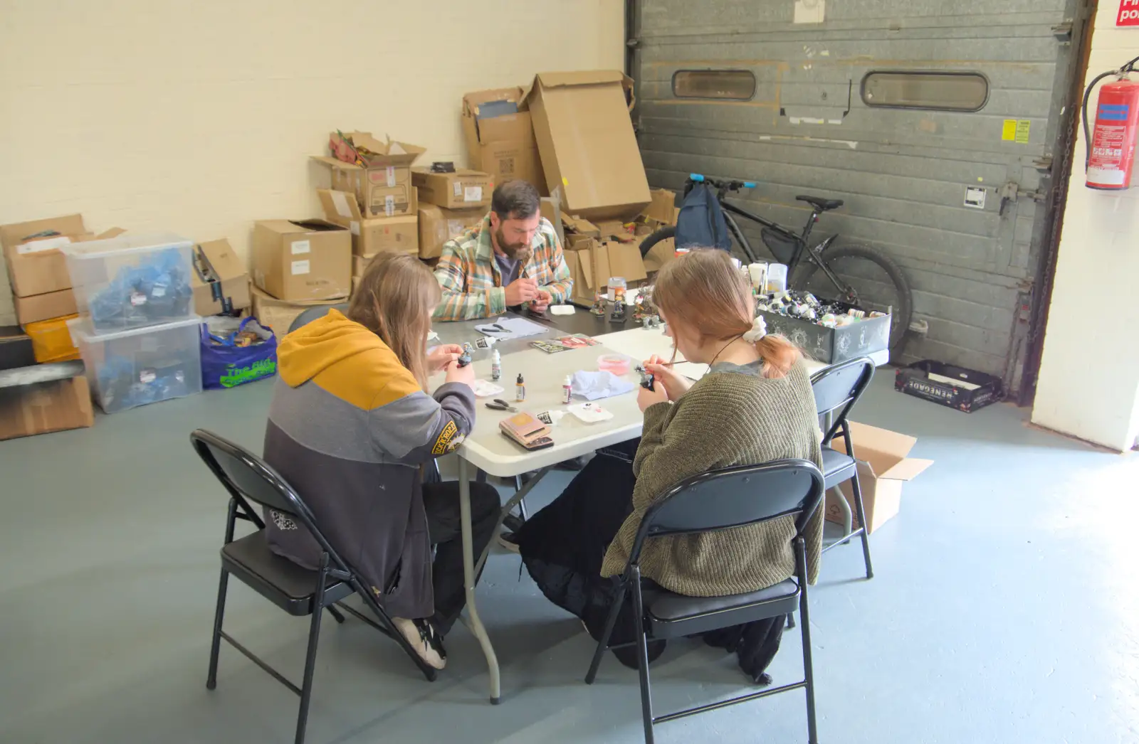 There's a painting table in the corner, from Diss Games Opening and Mirka's Birthday, Brome, Suffolk - 26th April 2025