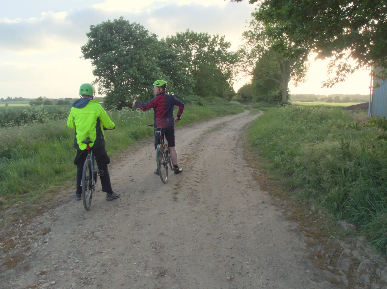 Gaz takes us off-road on the way to Botesdale, from The BSCC at the Greyhound, Botesdale, Norfolk - 15th May 2025