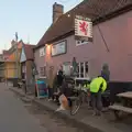 Outside the Kenninghall Red Lion, The BSCC at Kenninghall, and a Walk to Ampersand, Diss - 26th May 2025