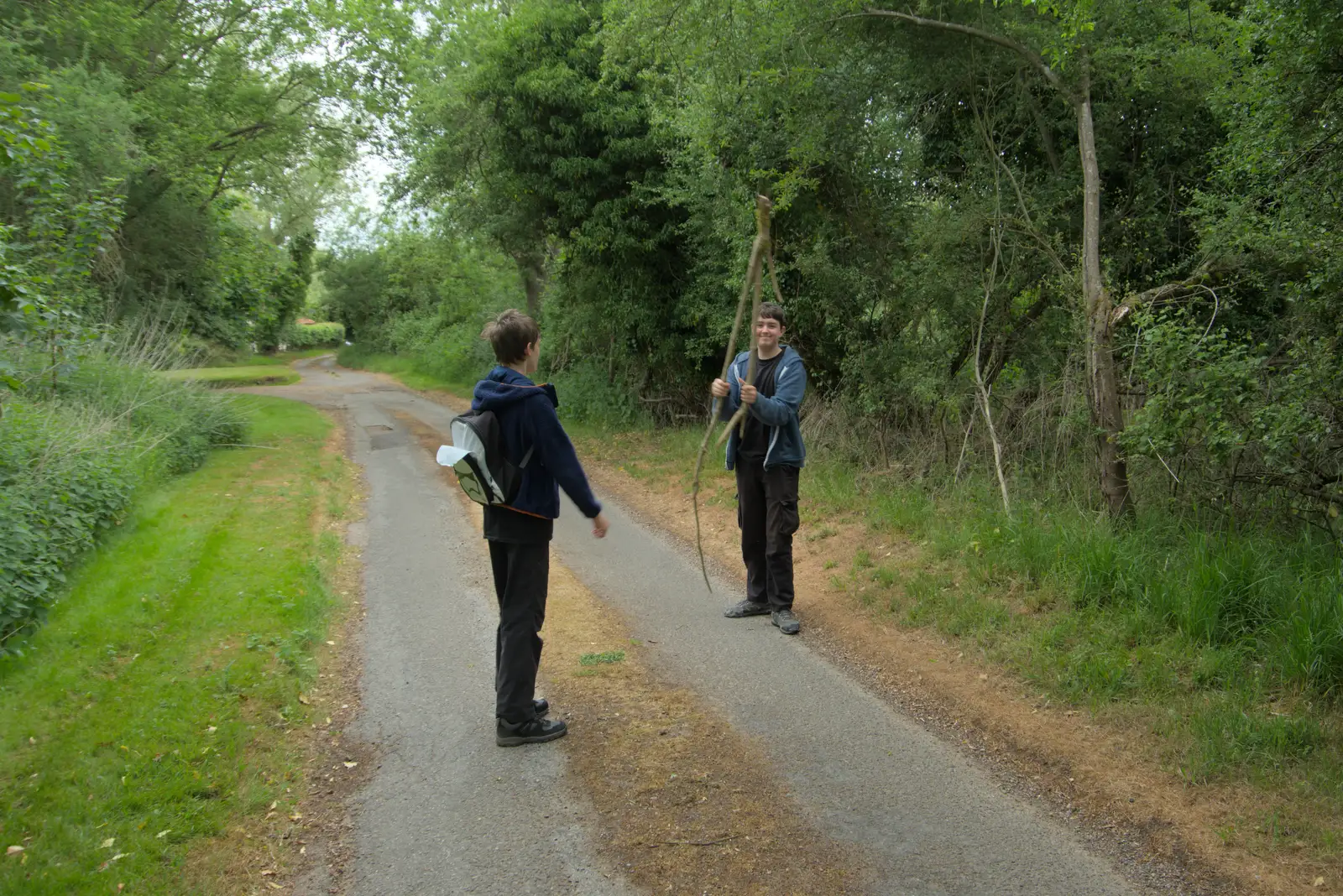 Fred's got a giant stick, from The BSCC at Kenninghall, and a Walk to Ampersand, Diss - 26th May 2025