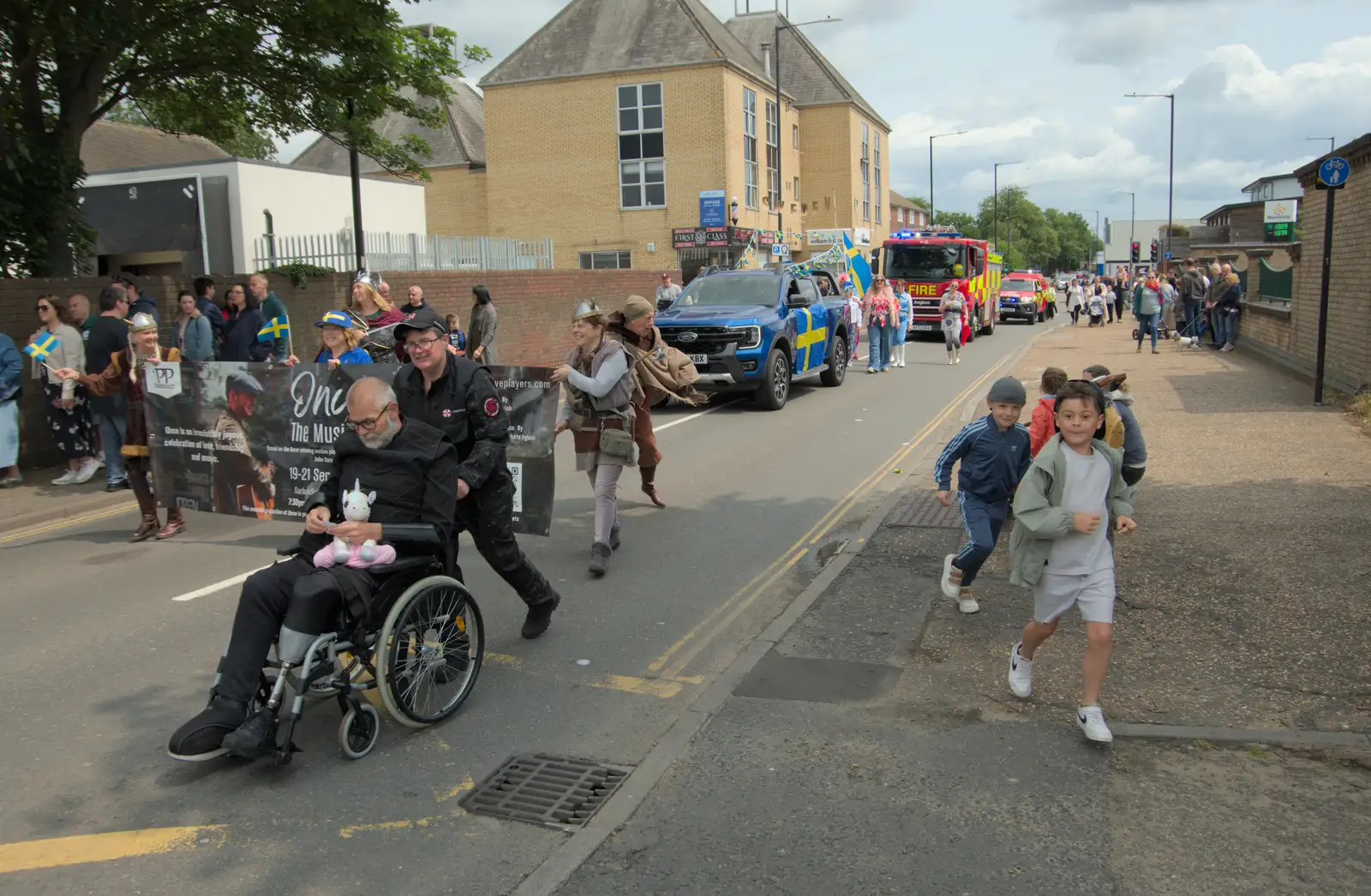 Kids run around on Park Road, from Palgrave Players do the Carnival, Diss, Norfolk - 8th June 2025