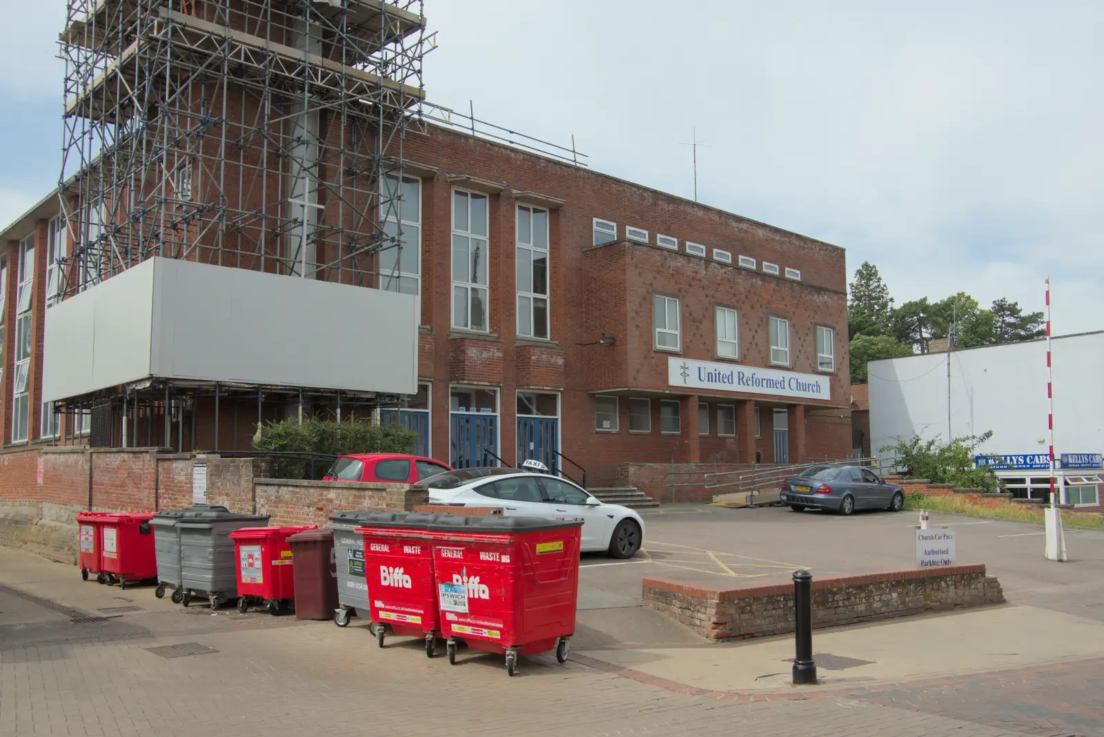 The URC in Stowmarket has scaffolding on the tower, from The Sunday Seisiún at the London Irish Centre, Camden Town - 22nd June 2025
