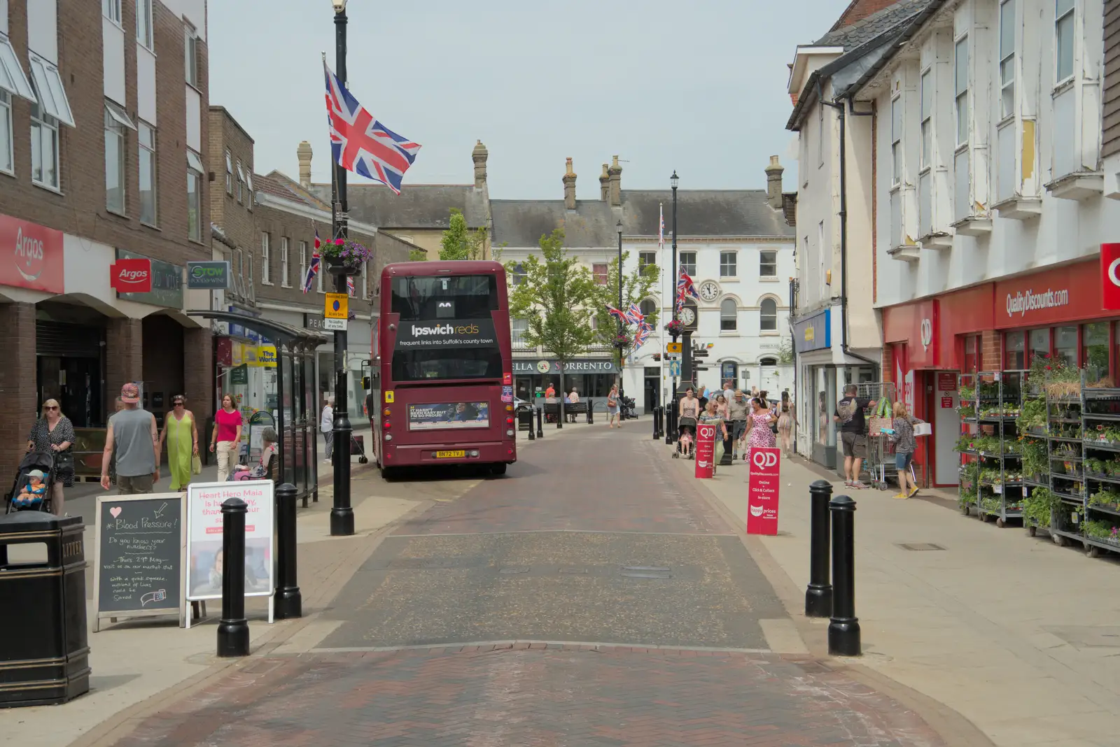 Ipswich Street in Stowmarket, from The Sunday Seisiún at the London Irish Centre, Camden Town - 22nd June 2025
