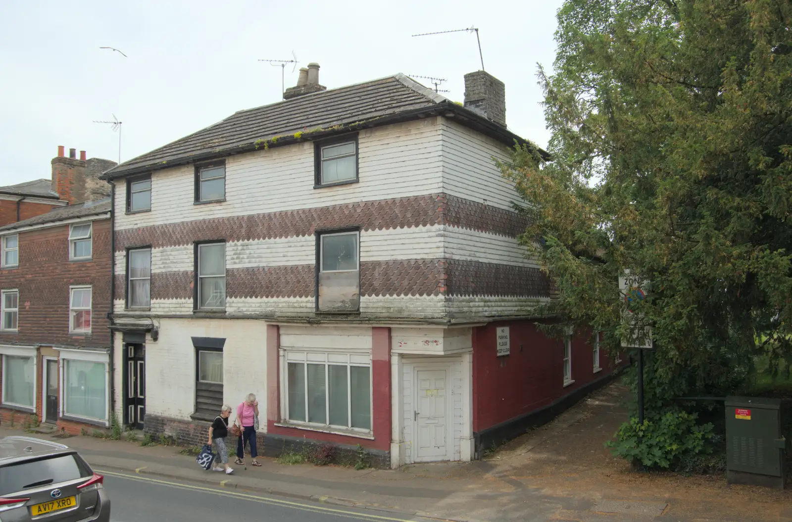 A derelict building on Station Road West, from The Sunday Seisiún at the London Irish Centre, Camden Town - 22nd June 2025