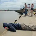 Harry peers over the edge, Harry's Karate Kamp, Blackshore, Southwold - 5th July 2025