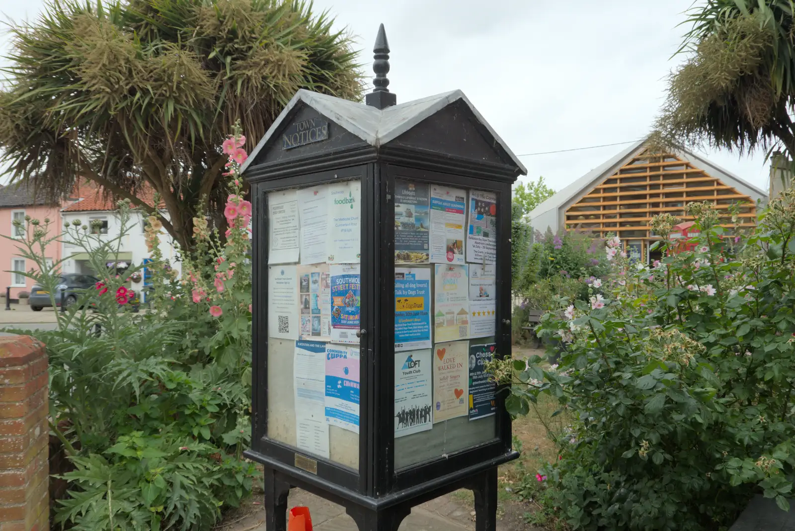 The four-sided Town Notices box, from Harry's Karate Kamp, Blackshore, Southwold - 5th July 2025