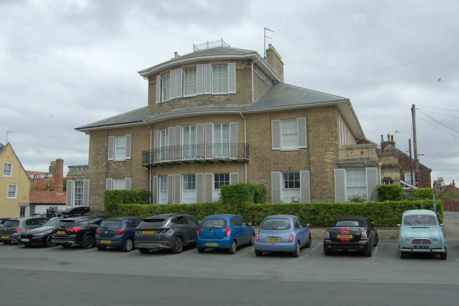 A grand building opposite the pub, from Harry's Karate Kamp, Blackshore, Southwold - 5th July 2025