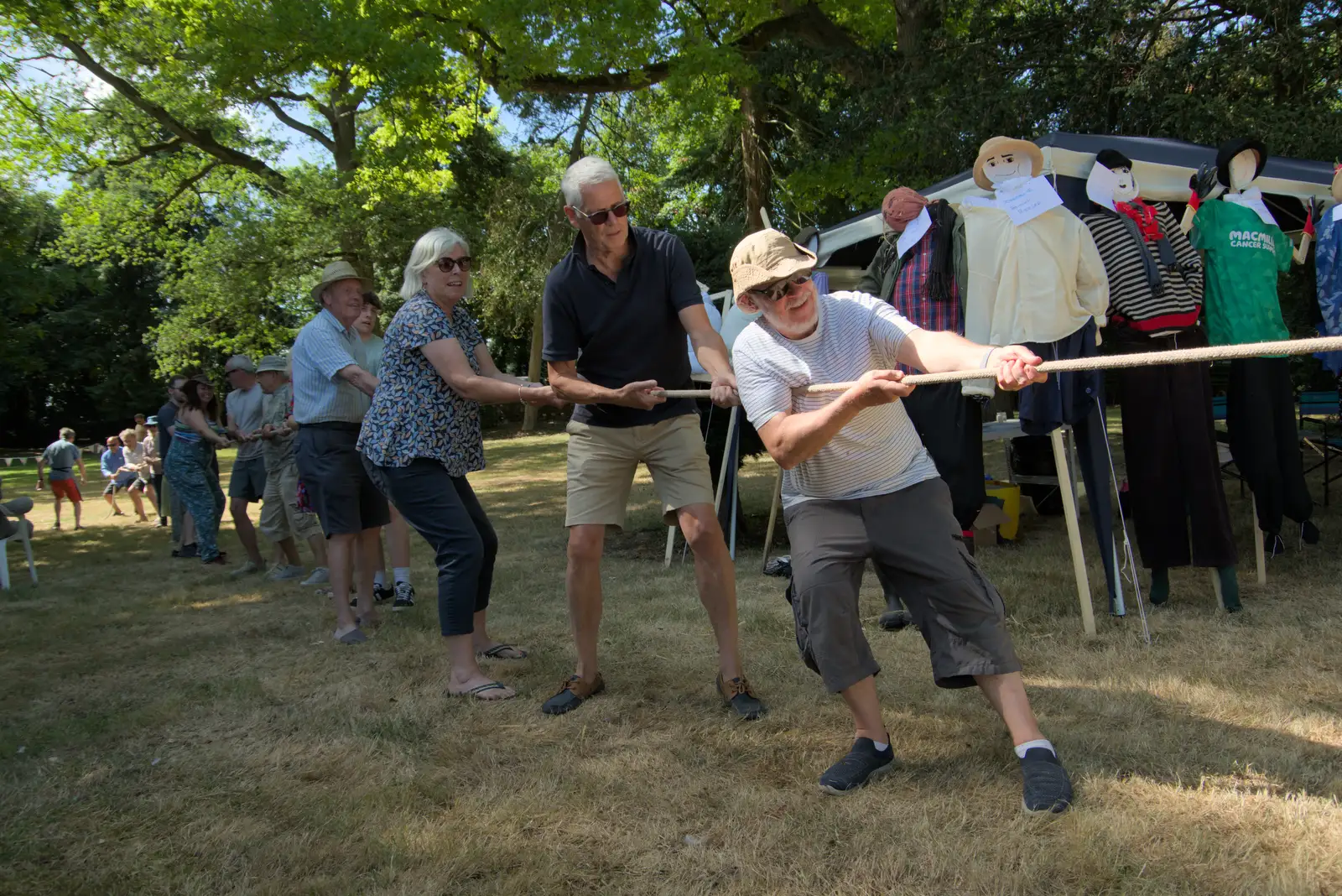 The Brome team in action, from The Brome and Oakley Fete, Brome Hall, Suffolk - 12th July 2025