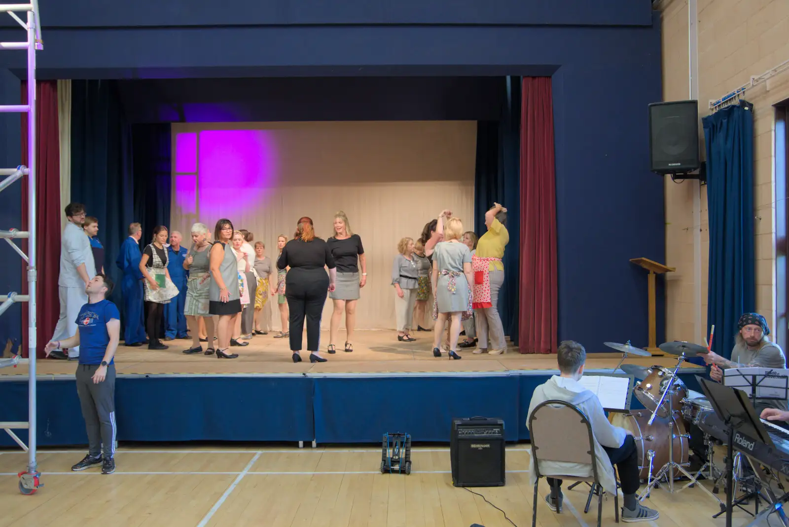 The Palgrave Players are on stage at Garboldisham, from A Late September Miscellany, Norfolk and Suffolk - 28th September 2025