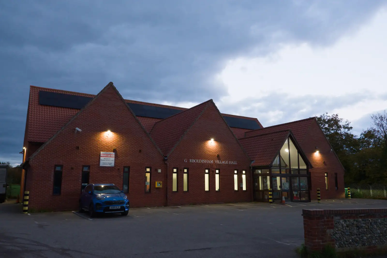 Garboldisham village hall before the gig, from Palgrave Players do Made in Dagenham, Garboldisham, Norfolk - 25th October 2025