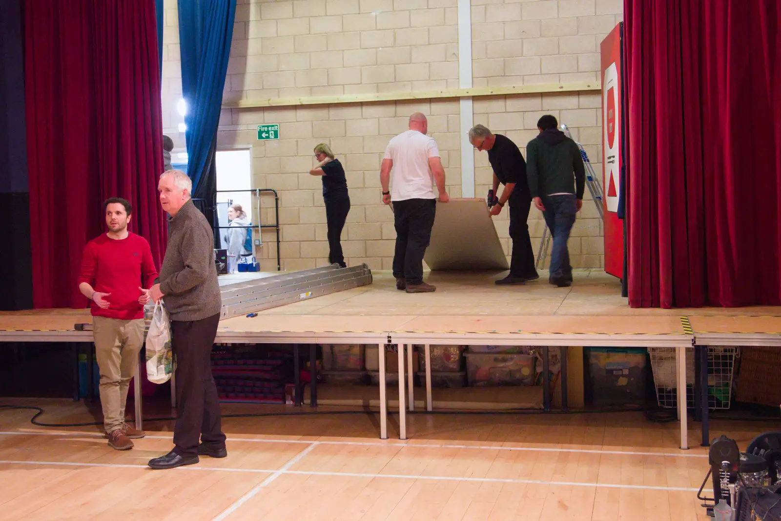 The set is rapidly disassembled after the last show, from Palgrave Players do Made in Dagenham, Garboldisham, Norfolk - 25th October 2025