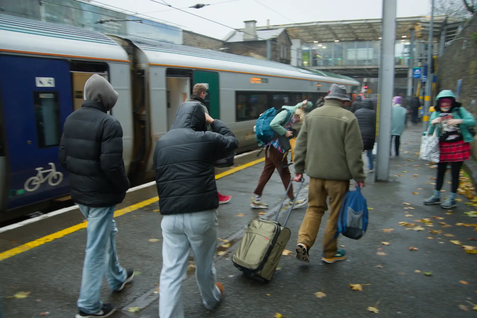 We pile off the fancy train at Dún Laoghaire, from End of the Line 2: Bré to Blackrock, County Dublin, Ireland - 1st November 2025