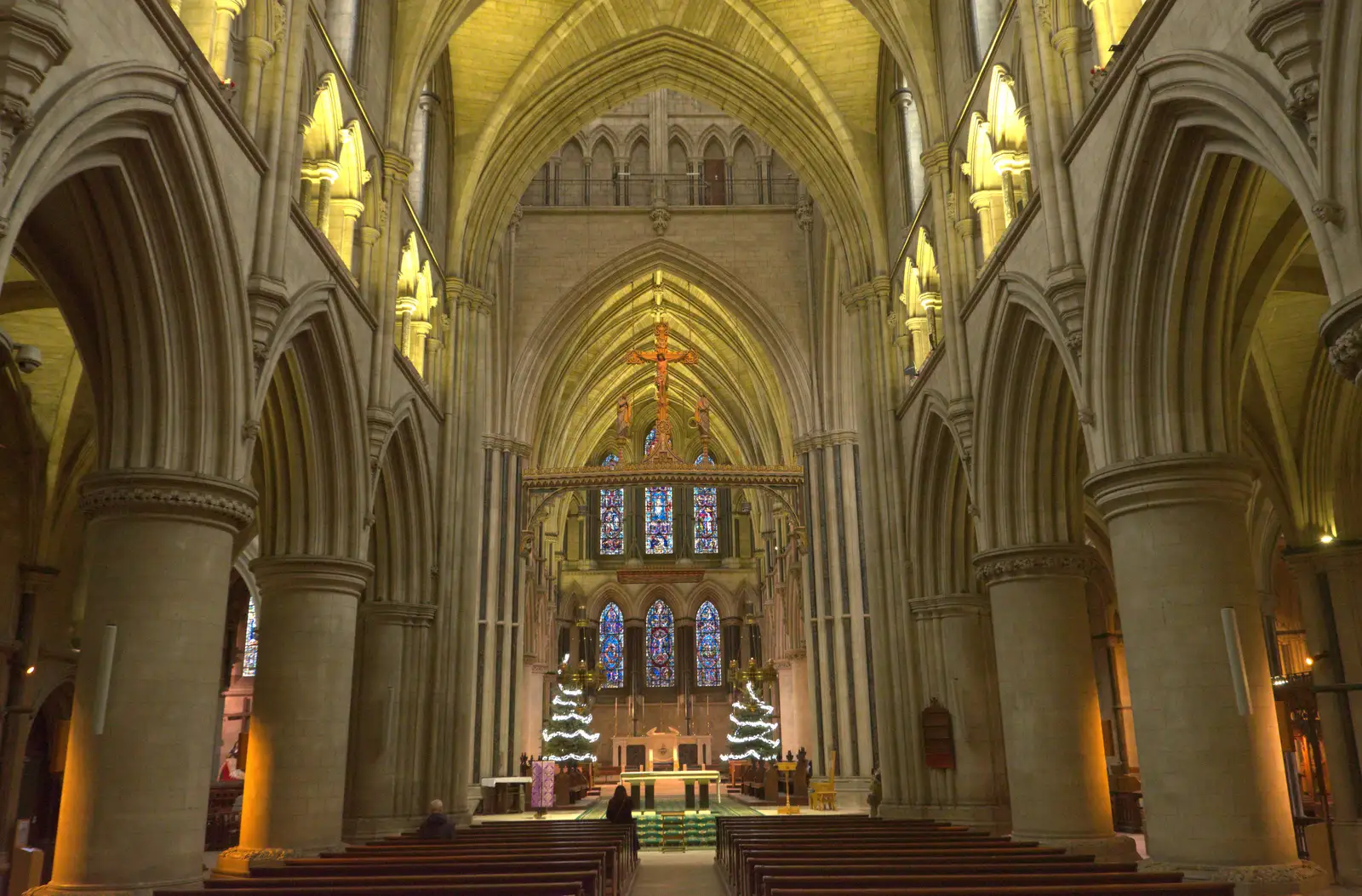 Further up the nave of the cathedral, from A Visit to St. John the Baptist Cathedral, Unthank Road, Norwich - 18th December 2025