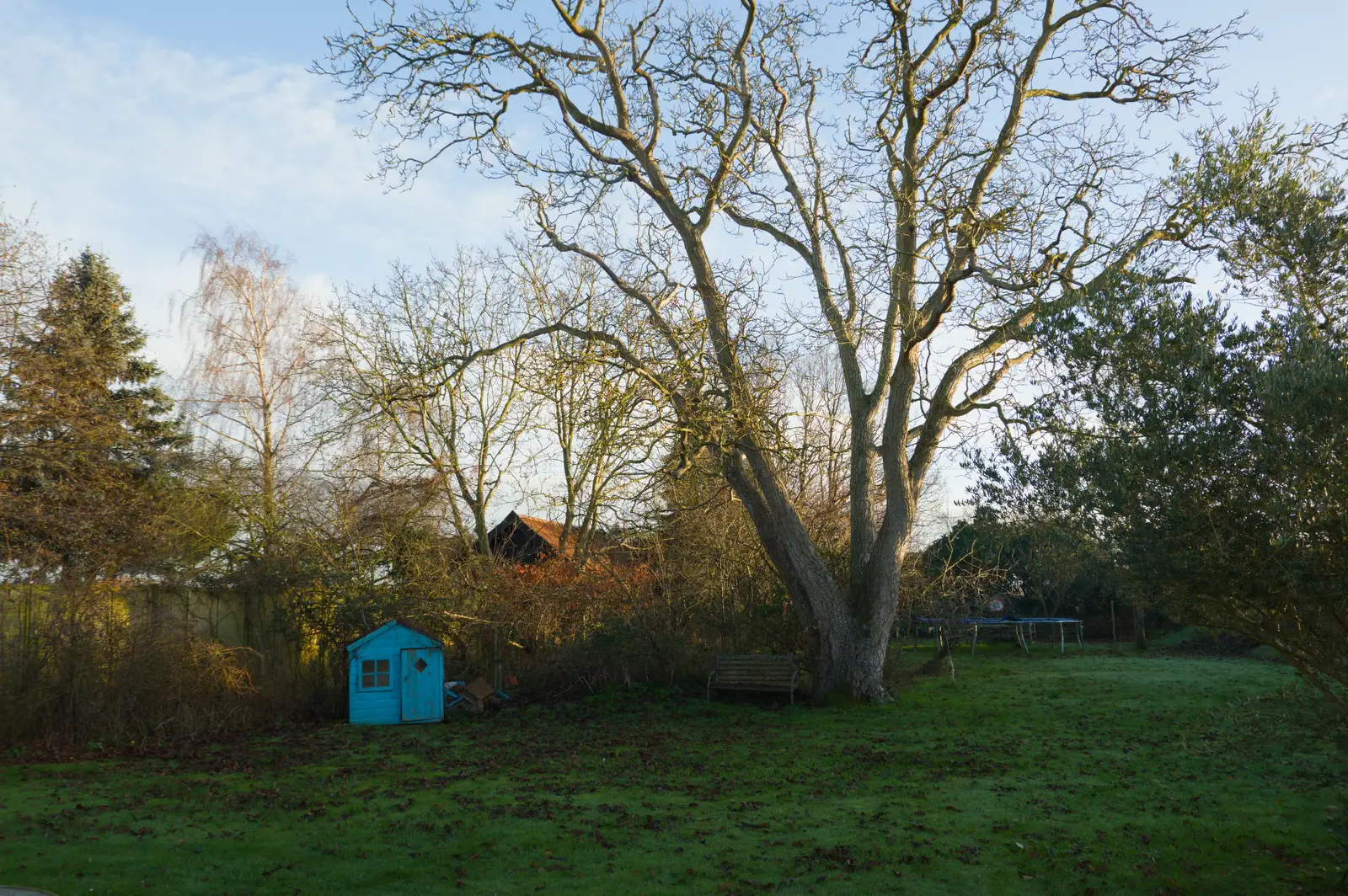 The boys' old blue house is looking a bit folorn, from A Christmas Quiz and a Tractor Run, Brome, Suffolk - 20th December 2025