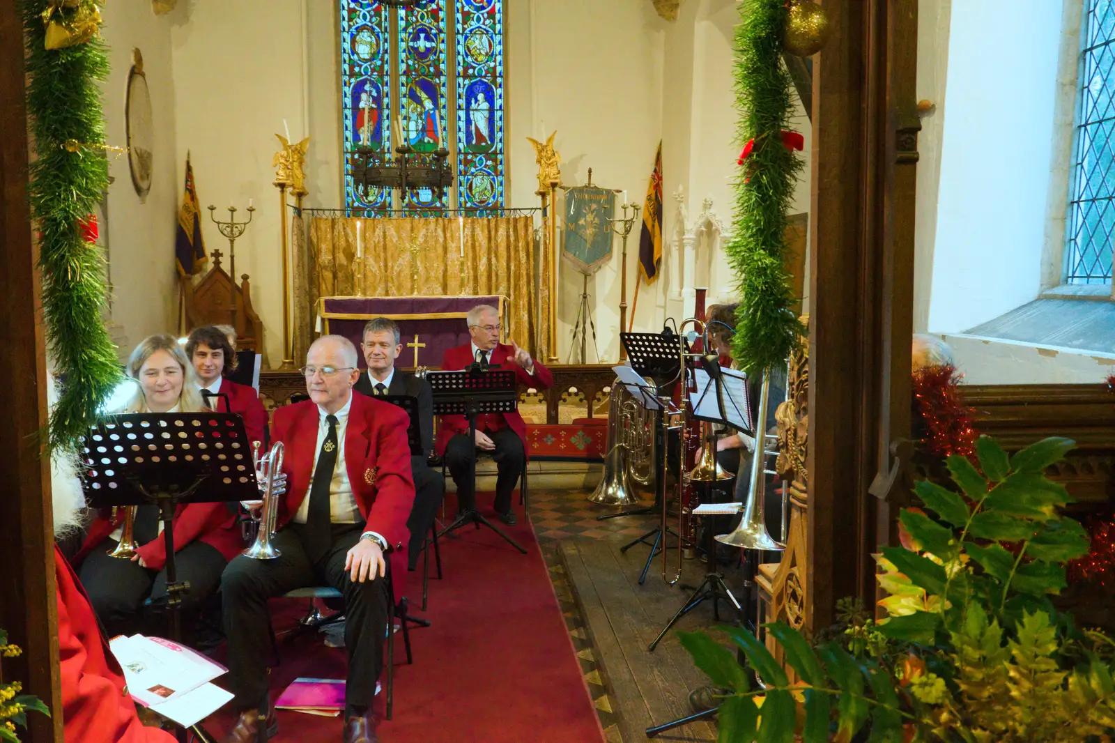 The band is ready to play, from Norwich Shopping and the GSB at Thornham Magna, Suffolk - 23rd December 2025