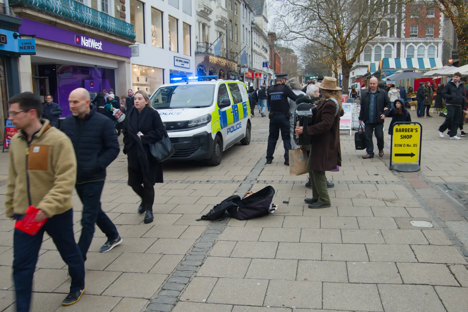 The rozzers haul off a piss-tank, from Norwich Shopping and the GSB at Thornham Magna, Suffolk - 23rd December 2025