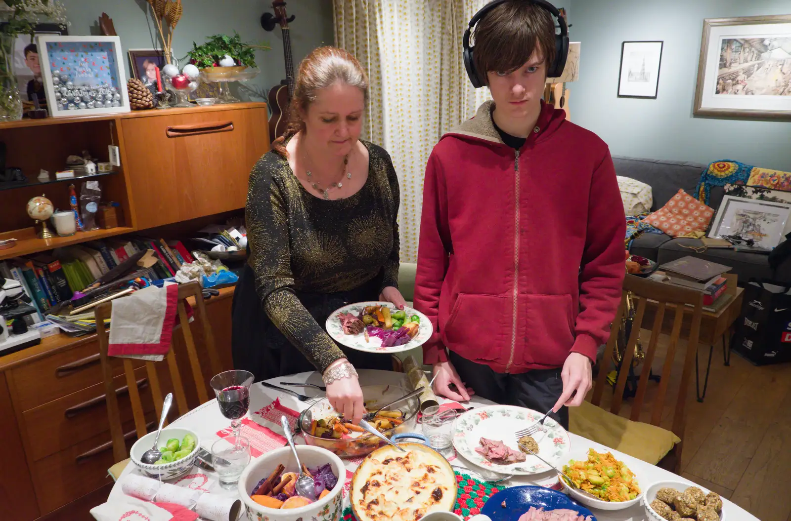 Harry gives the hairy eyeball, from A Christmas Day Miscellany, Brome, Suffolk - 25th December 2025