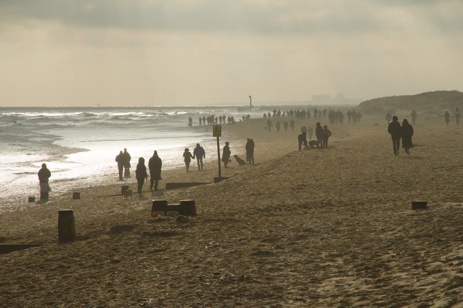 There are a lot of Boxing Day walks on the beach, from Boxing Day in Southwold, Suffolk - 26th December 2025
