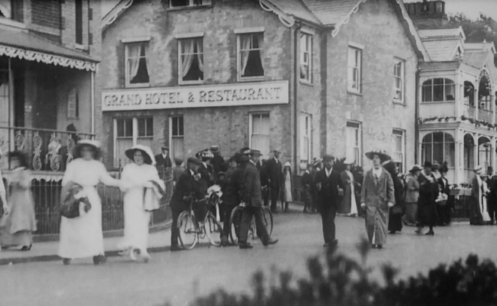 Edwardian walkers on Undercliff Road West , from A Night at the Orwell Hotel, Felixstowe, Suffolk - 28th December 2025