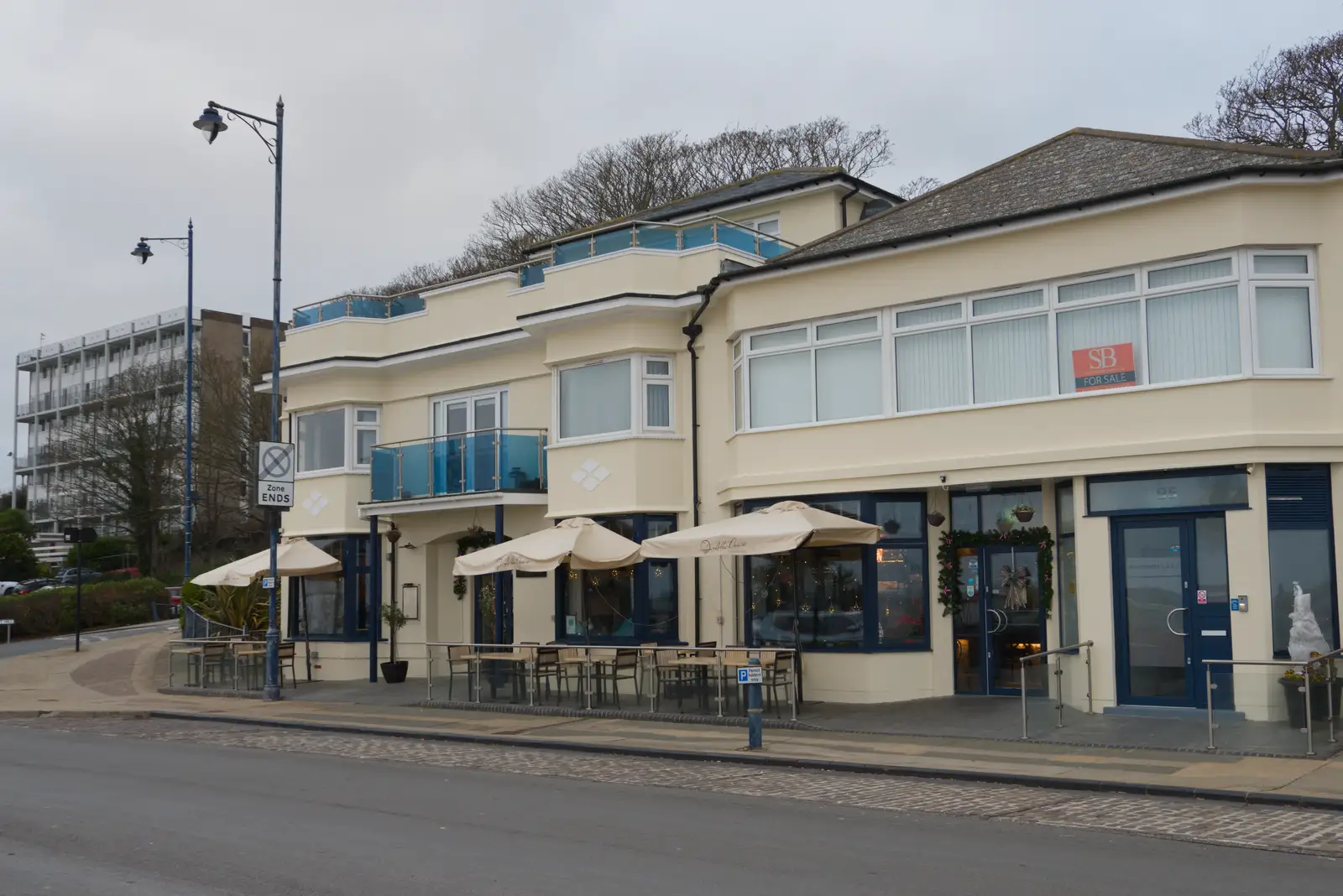 The Alba Chiarra - our lunch stop, from A Night at the Orwell Hotel, Felixstowe, Suffolk - 28th December 2025