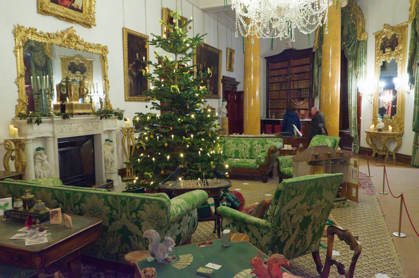 A giant Christmas tree in the library, from Shadow the Snow Leopard at Ickworth House, Horringer - 4th January 2026